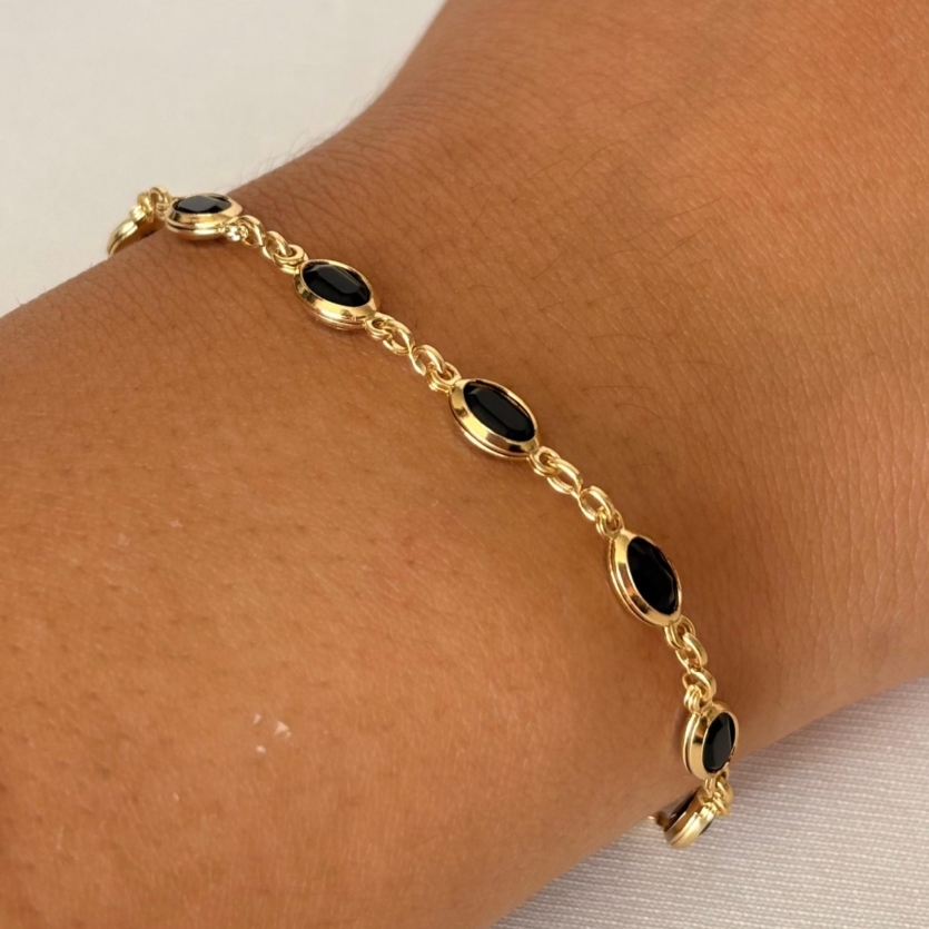 PULSEIRA CRISTAL PRETA